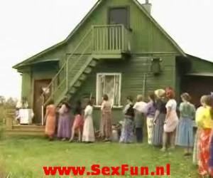 Vrouw gaan naar twee mannelijke hoeren