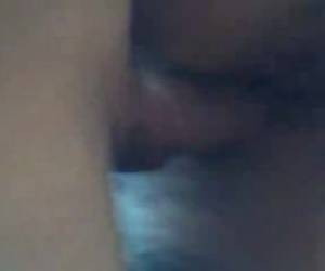 Amateurs hebben voor het eerst sex met de camera erbij