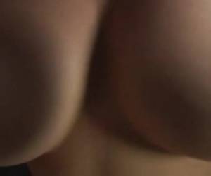 Asiaat met lekkere dikke tieten