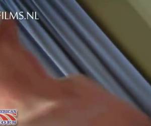 Hard in je anus geneukt worden