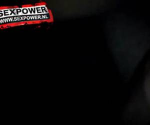 Interraciaal amateur stel eindigt met een anale creampie